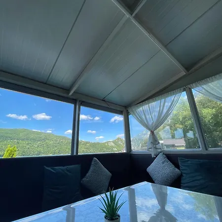 Splav Andjela Tatil Evi